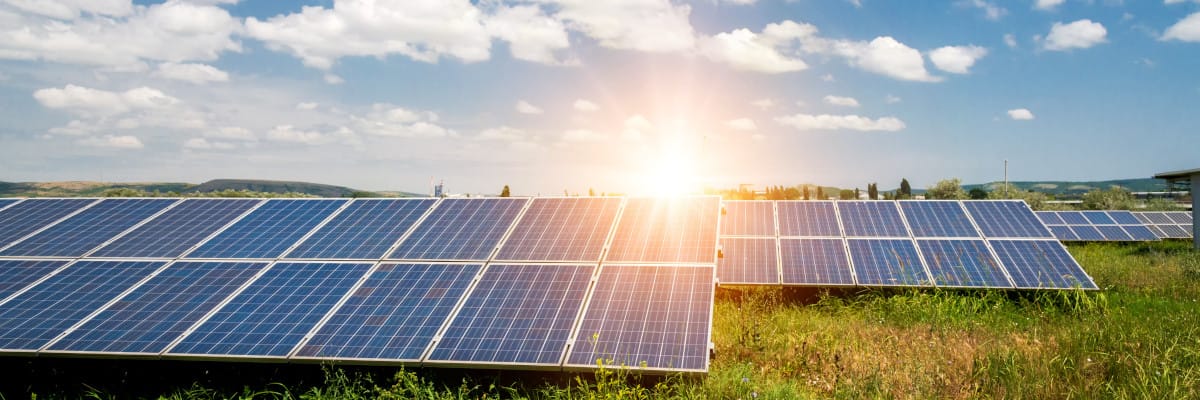 advantages and disadvantages of solar power header